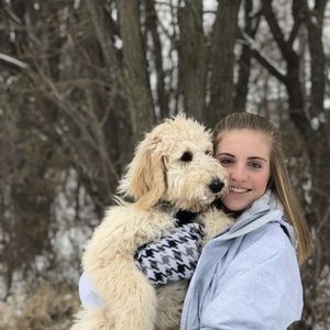 Meet your Posher, Abby